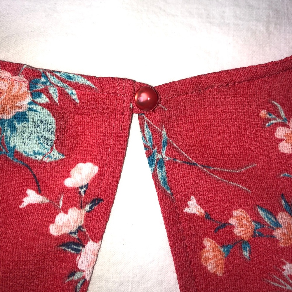 red floral romper, size 9 - Picture 6 of 8